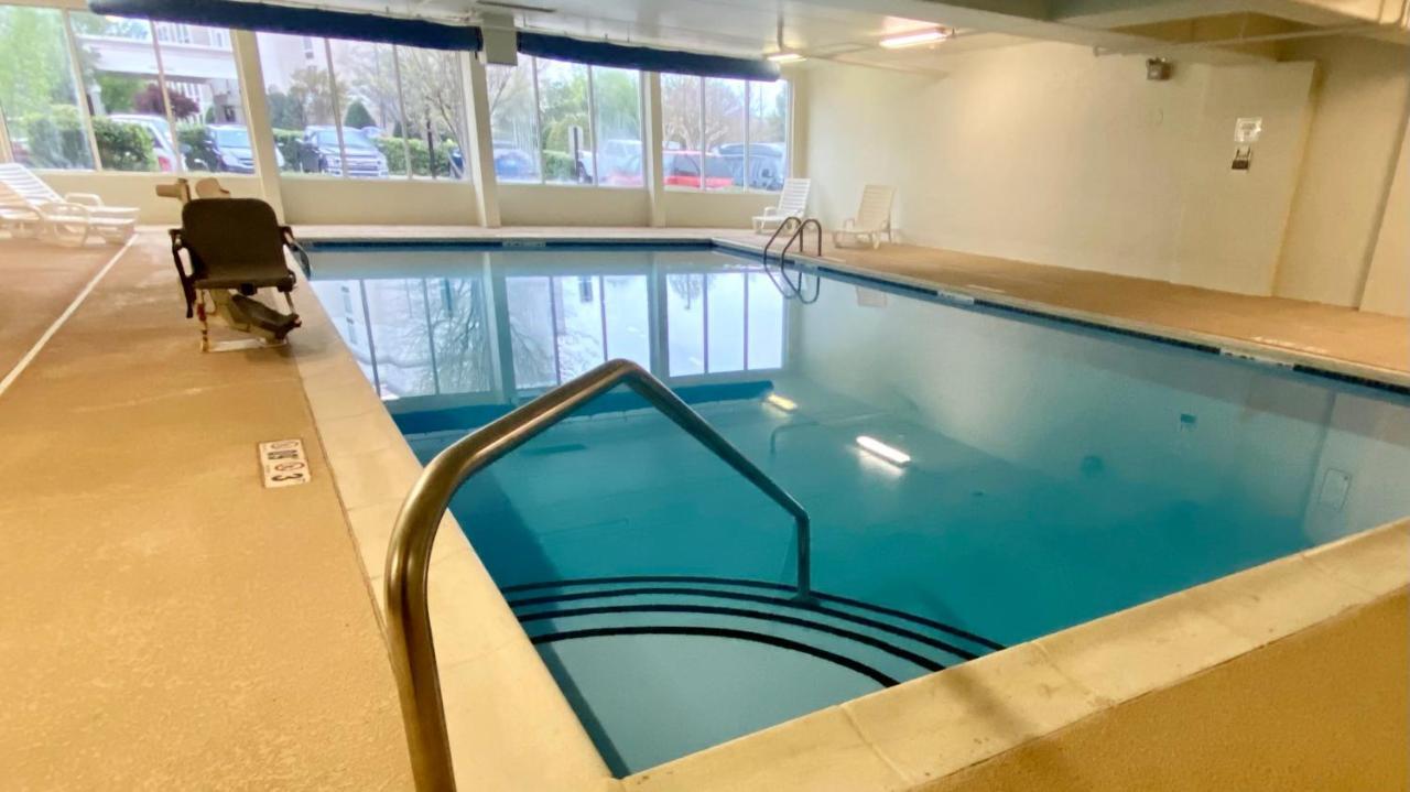 Comfort Suites Concord Mills Εξωτερικό φωτογραφία