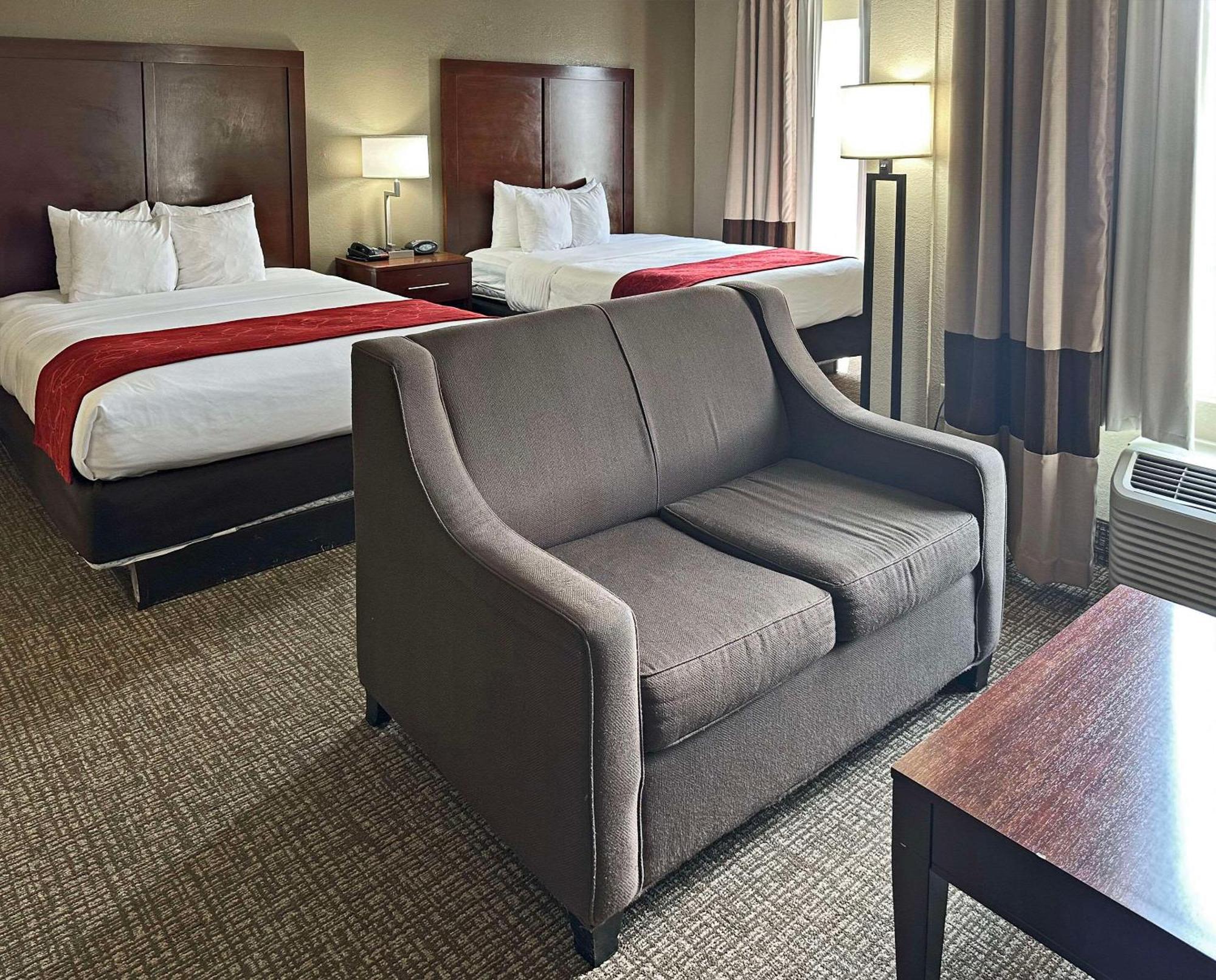 Comfort Suites Concord Mills Εξωτερικό φωτογραφία
